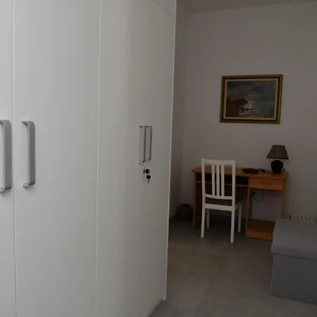 Mandalena With Terrace, 1 Min Walk To The *